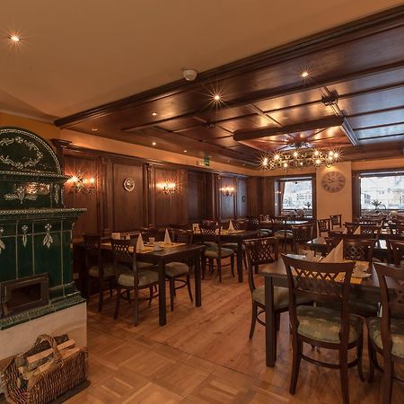 Hotel Kaiservilla Хайлигенблут Екстериор снимка