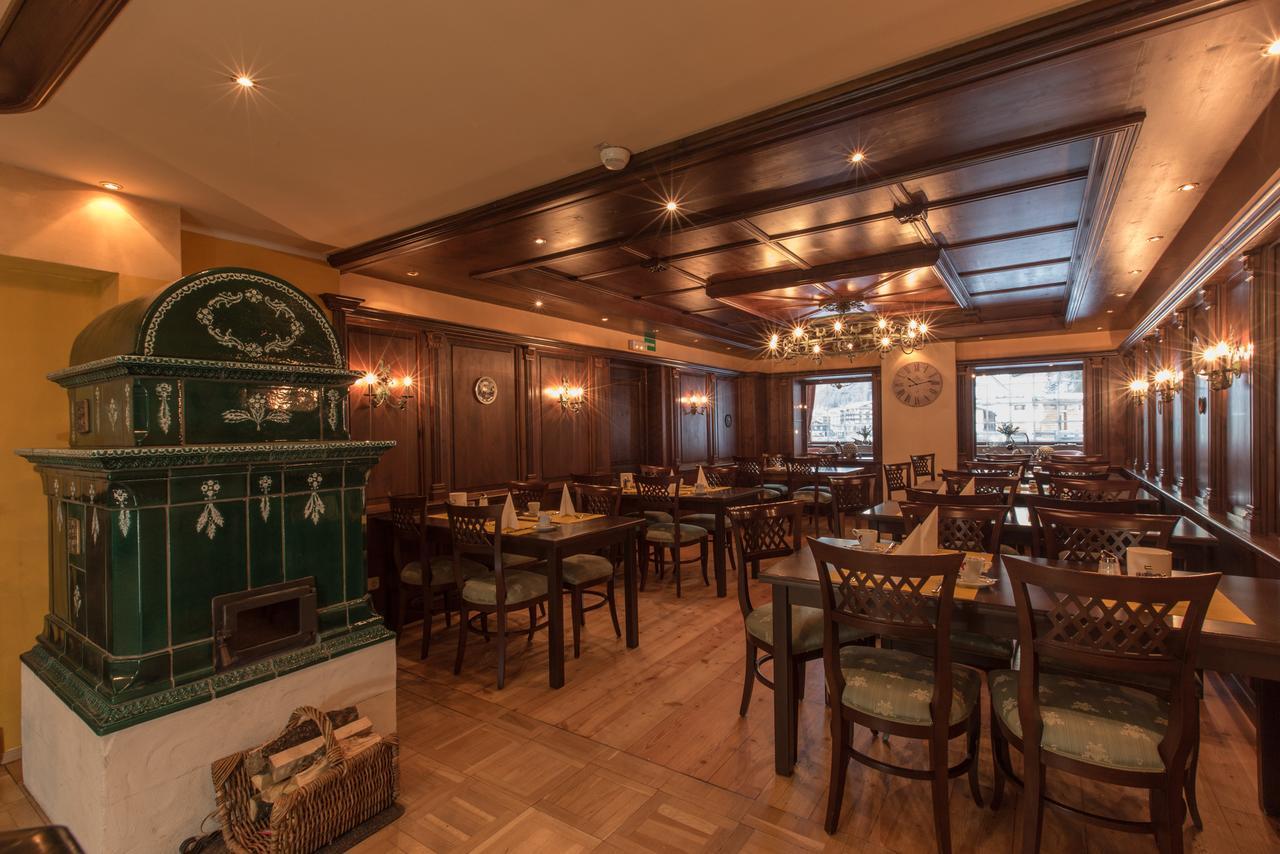 Hotel Kaiservilla Хайлигенблут Екстериор снимка
